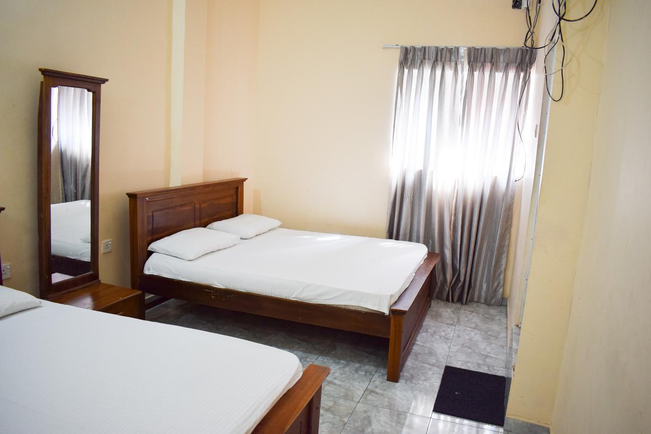 Yoho Adhikarana Mawatha Otel Kolombo Dış mekan fotoğraf