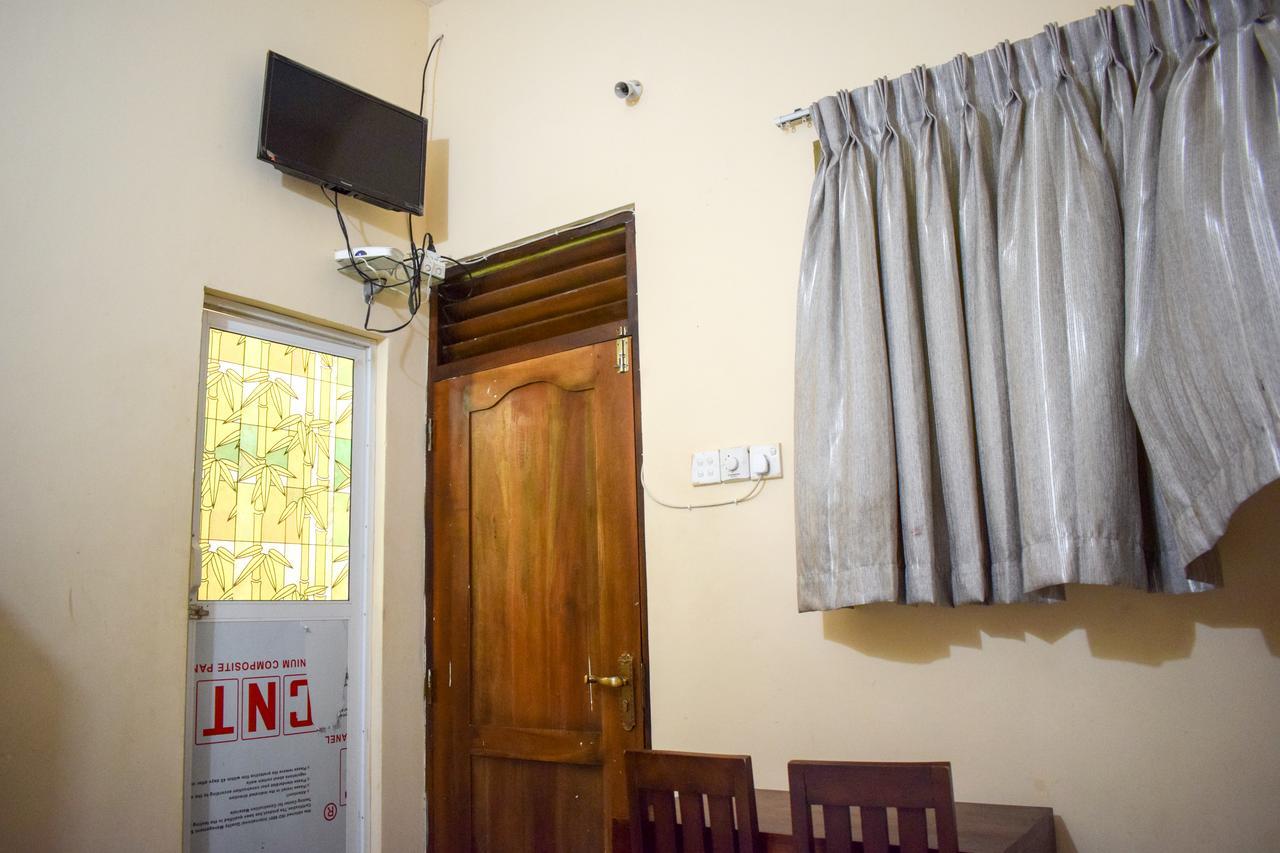 Yoho Adhikarana Mawatha Otel Kolombo Dış mekan fotoğraf